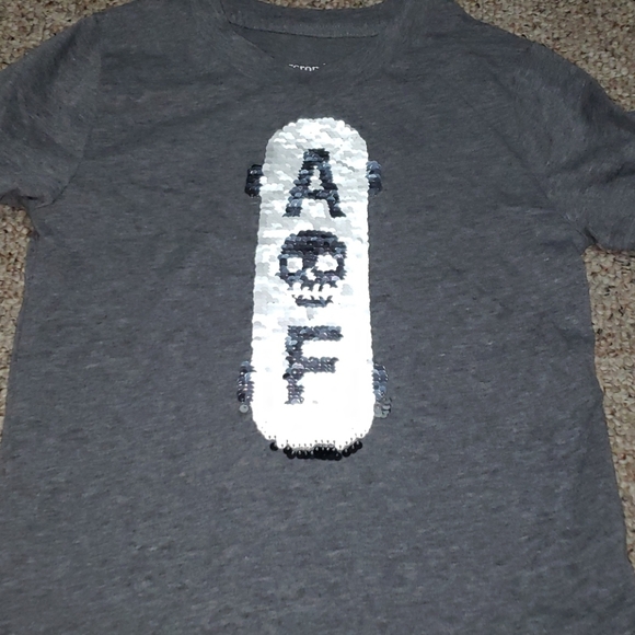 Grey 5/6 Abercrombie kids sequin shirt